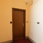 아파트 Casa Marina Trilocale Panoramico Vicino Metro 토리노