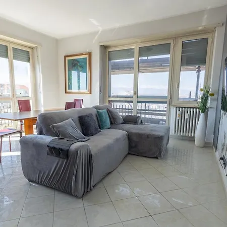 Casa Marina Trilocale Panoramico Vicino Metro