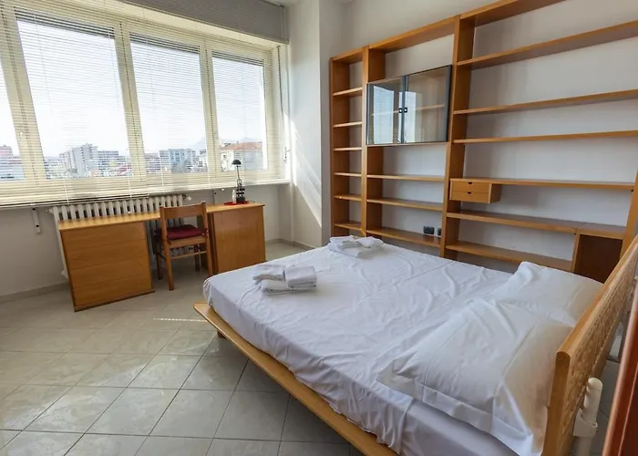 Apartment Casa Marina Trilocale Panoramico Vicino Metro