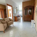 Casa Marina Trilocale Panoramico Vicino Metro Lägenhet Turin