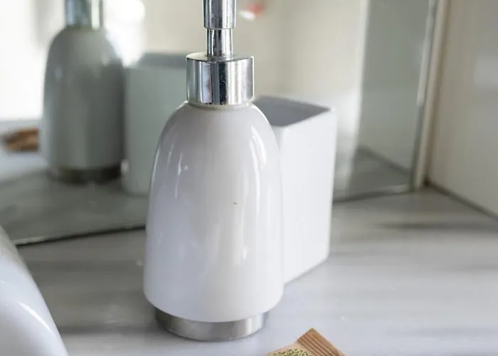 Casa Marina Trilocale Panoramico Vicino Metro *